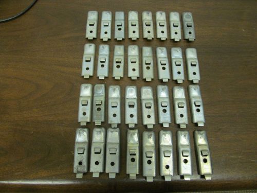REPUBLIC INDUSTRIAL CLIPS FOR STEEL SHELVING, LOT OF 32 EACH
