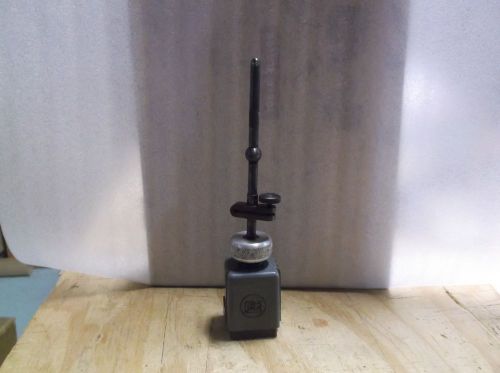 B.S MAGNETIC BASE INDICTATOR HOLDER