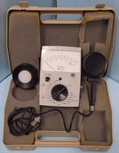 CHAUVIN ARNOX AEMC CORPORATION LIGHT METER MODEL: 814 &amp; PHOTO CELL 814C