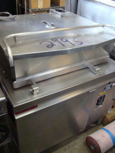 Tilt skillet, 30 gallon, nat gas fired, market forge 1500, 76,000 btu for sale