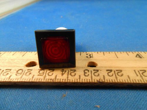 982-704X-94WRN  LITTELFUSE  RED INDICATOR LIGHT / LENGTH:1.46-DIA:0.63   NOS