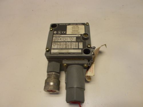 Allen Bradley 836T-T351J Pressure Controls Switch