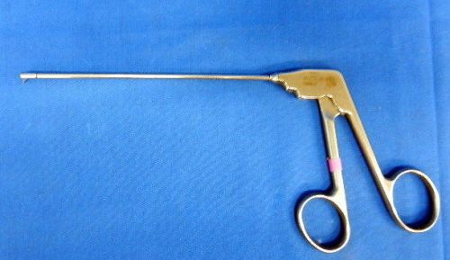 Smith and Nephew Acufex Arthroscopic Instrument, 60 degree Hooked, Right