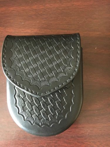 Safariland Model 90 Handcuff Case - Like New