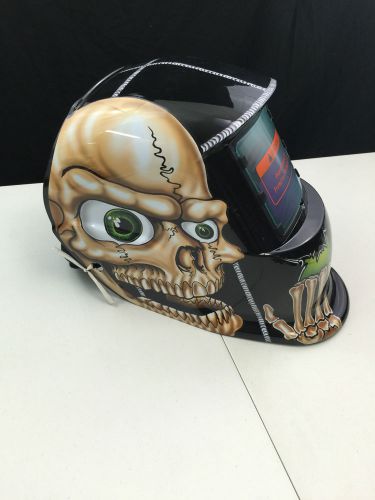 Auto Darkening welding helmet