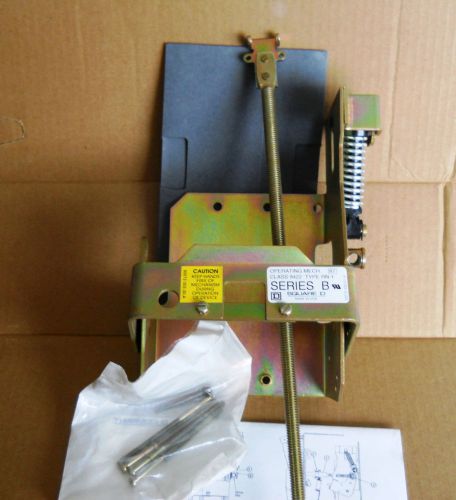 SQUARE D 9422 RN1 ser. B  CIRCUIT BREAKER DISCONNECT OPERATING MECHANISM  *NIB*