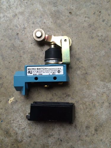 Micro Switch BZE6-2RN2 LIMIT SWITCH BZE62RN2