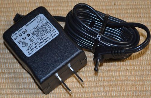 genuine DEER COMPUTER AC ADAPTER AD1605CF 4.0-5.5V  2.6-2.3A  13W