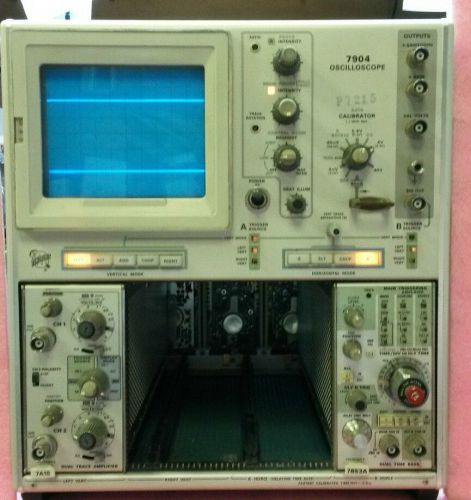 Tektronix 7904 Oscilloscope w/ 2pcs 7A18, 7B53A