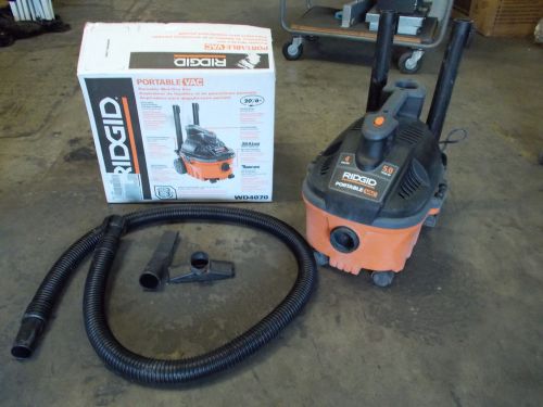 Ridgid WD4070 4 Gallon Portable Wet / Dry Vacuum