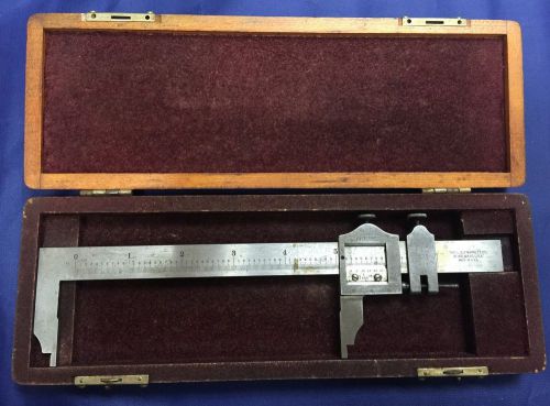 The L.S. Starrett Co. No.122 7&#034; Inside Outside 1/1000 Vernier Caliper