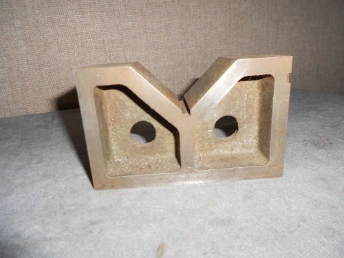 Generic 5&#034; x 3-1/8&#034; x 2&#034; Vee Block