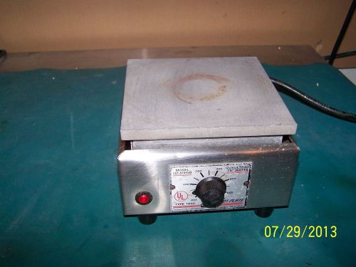 BARNSTEAD THERMOLYNE Aluminum 6.25&#034; x 6.25&#034;  Top Hot Plate Model HP-A1915B