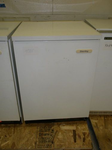 DANBY UNDERCOUNTER LAB FREEZER DVF420/T - TESTED ZERO DEGREES