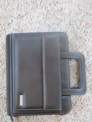 LEATHER FRANKLIN COVEY/Quest Planner/Binder Handles w/ pages black briefcase