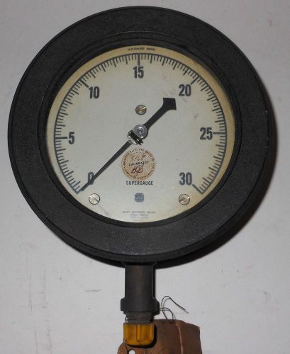 US Gauge 33206 4-1/4&#034; Pressure Gauge 0-200 PSI With 1/4&#034; Rear Connection