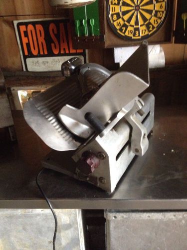 Globe Slicing Machine Model 400 Meat Cheese Slicer Restaurant Kitchen Commercial