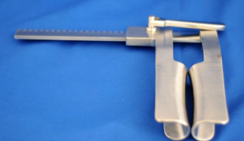 Solway Sternum Retractor - Cooley