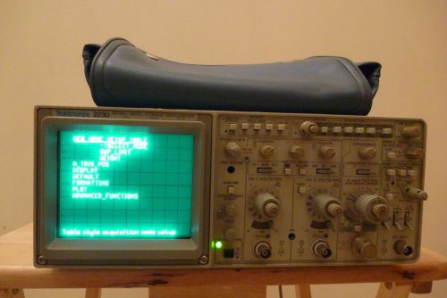 Tektronix 2230 100Mhz Digital Storage Oscilloscope Probes P6109, P6138