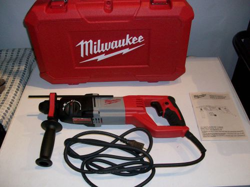 NEW MILWAUKEE 5262-21, 7/8 SDS PLUS ROTARY HAMMERDRILL KIT NEW