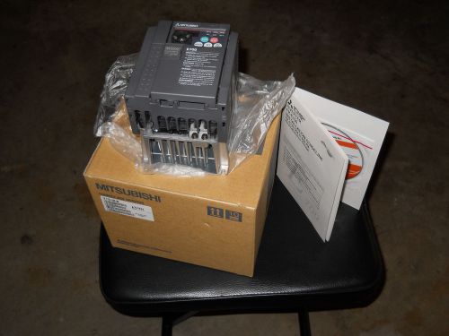 New Mitsubishi VSD Inverter, NIB, E700, 2HP, 3ph, 200-240VAC, FR-E720-080-NA