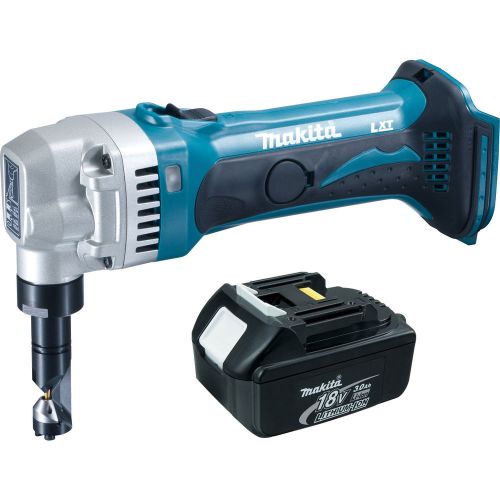 Makita lxnjo1z 18-volt lxt 16 gauge cordless nibbler with 3.0 ah bl1830 battery for sale