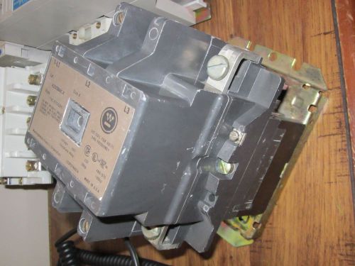 Cutler Hammer Nema Size 4 A200M4CX Motor Control