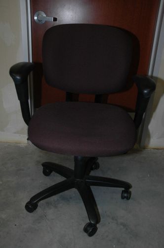 Haworth Office Task Chair (Burgandy)-
							
							show original title