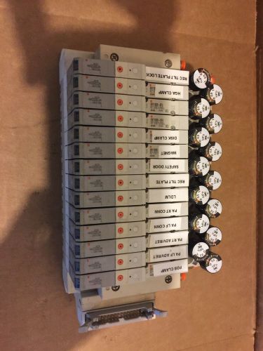 SMC PNEUMATIC VALVE BANK 14 SV1100R-5FU VALVES