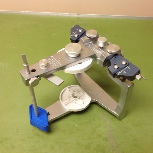 Panadent Dental articulator