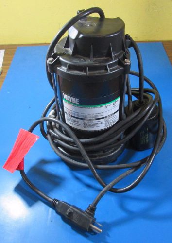 Wayne Cast Iron Sumbersible 4200 GPH 1/2 HP Tethered float sump pump CDT50