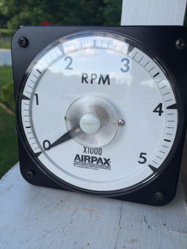 NEW AIRMAX 5000 RPM TACHOMETER,PERFECT,HIGH END MACHINE TACH,NO BOX,5K TACH,NICE