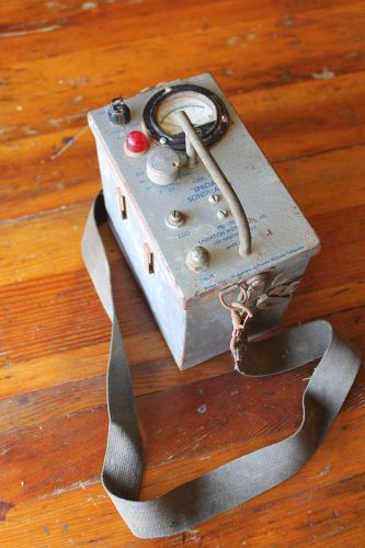 Vintage Model 117 Special Scintillator Prospecting Geiger Radiation Detector