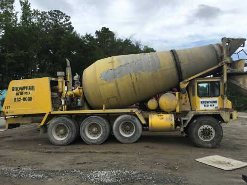 Phoenix Front Discharge Concrete Mixer Truck