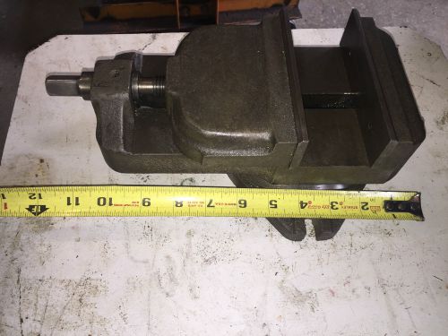 milling machine vise