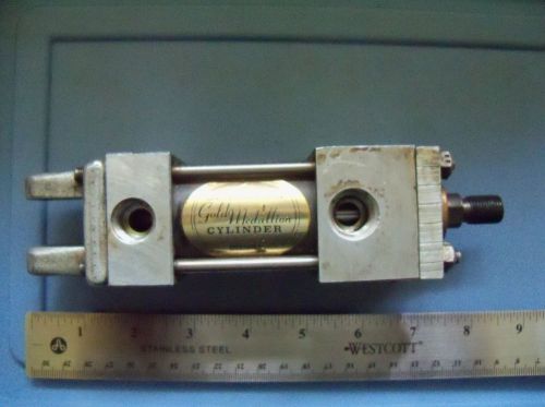 Schrader Gold Medallion Pneumatic Cylinder 2 1/2&#034; bore 7&#034; stroke 5/8 rod  # 0777