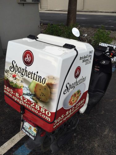 HIGH QUALITY FIBERGLASS FOOD DELIVERY BOX FOR SCOOTERS AND MOTORCYCLES