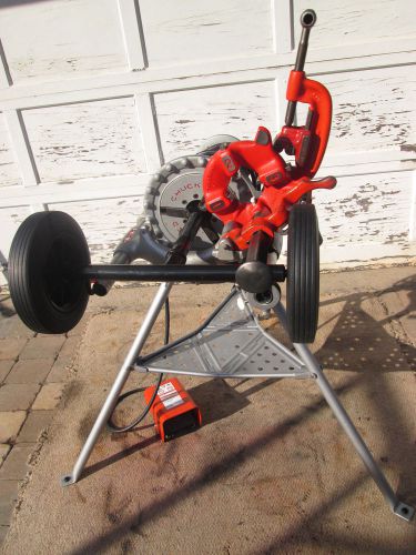 Ridgid 300 pipe threader machine new 811 head 311 carraige  new transporter for sale