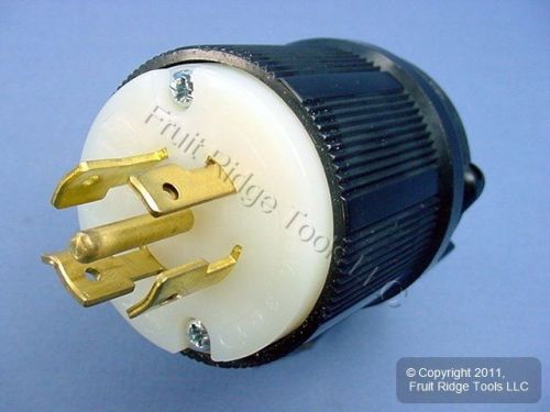 Cooper locking plug turn hart-lock nema l21-20 l21-20p 20a 120/208v 3? cwl2120p for sale