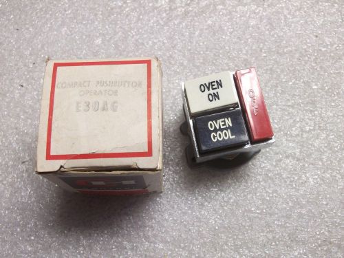 Cutler-Hammer Compact Pushbutton Operator E30AG NOS