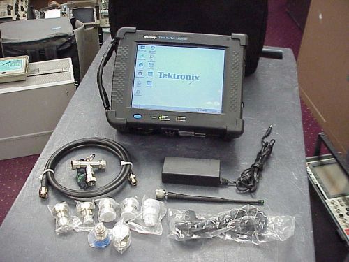 TEKTRONIX Y400 NETTEK ANALYZER WITH YBA250/YBT250 MODULES-CABLE SWEEP-SPECTRUM