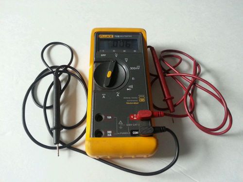 Fluke 73 III Multimeter Multi Meter Auto Manual Range Selection Touch Hold OHM