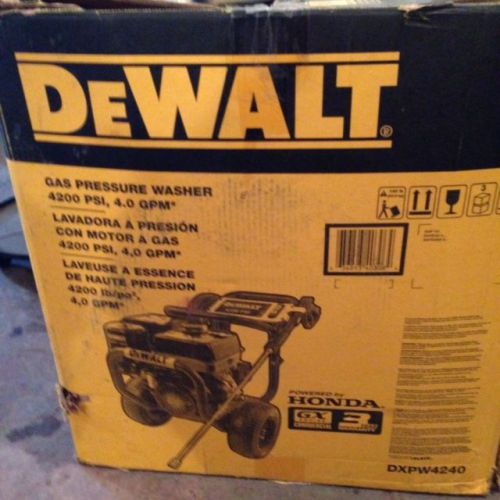 DEWALT 4200PSI 4.0 GPM PRESSURE WASHER