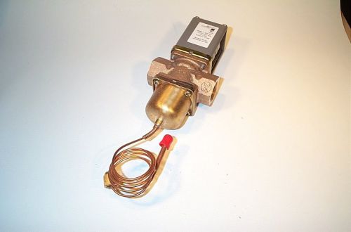 NEW JOHNSON CONTROLS V46NC-1C REVERSE ACTING VALVE NIB