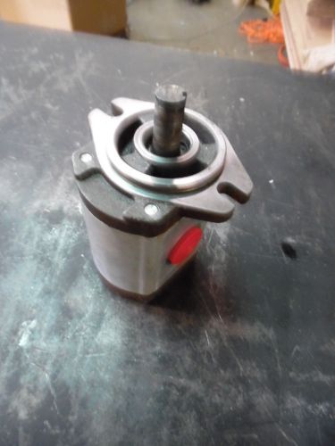 HONOR HYDRAULIC MOTOR, P13A16G3, 2GG9U33R, USED