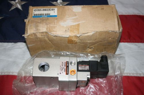 NEW SMC 3 Position Solenoid Valve VEX3501-069DZ  BNIB