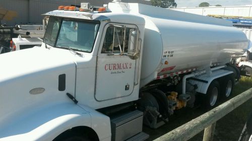 JET -A Refueler 5,000 gls Peterbilt 1996