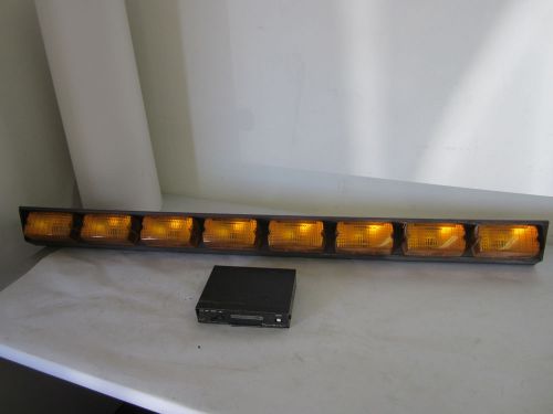 Federal signal corp. signal master sml8-30 light bar w/ signalmaster control box for sale