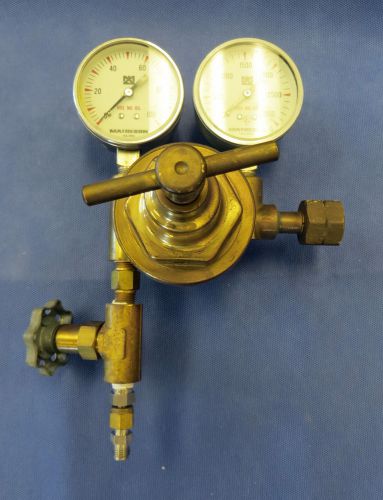 Matheson Dual-Stage Brass Regulator # 8316H , 300 &amp; 100 PSI