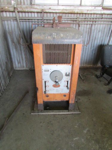 Vintage Airco  Welder Model 4A/DDS-24P-A